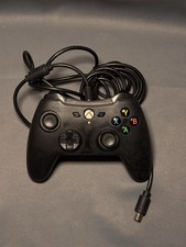 AmazonBasics Wired Controller Black for Xbox ...