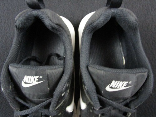Nike Air Max Motion Scarpe da Ginnastica Giovanili Taglia 7Y Nero Bianco (869954-001) - Foto 9 di 11