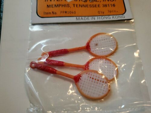 Vtg Tennis Racket Cupcake, Cake Topper Trim Party Table Decor o Fun Pendant - Imagen 3 de 4