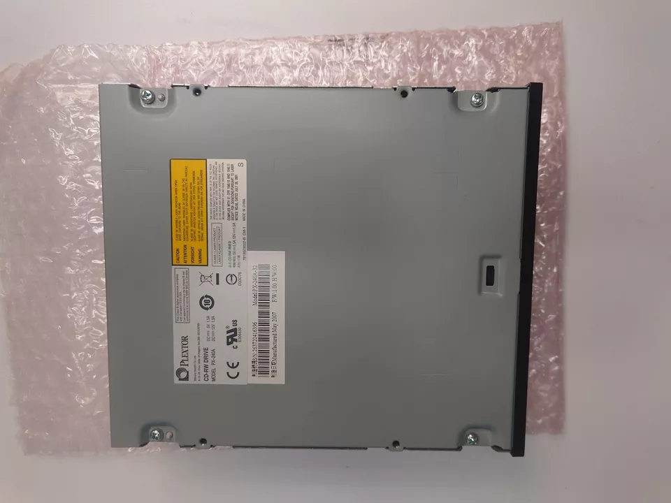 PLEXTOR PX-240A INTERNAL 52x32x52 PLEXWRITER E-IDE CD-RW *NEW* - Image 2 of 4