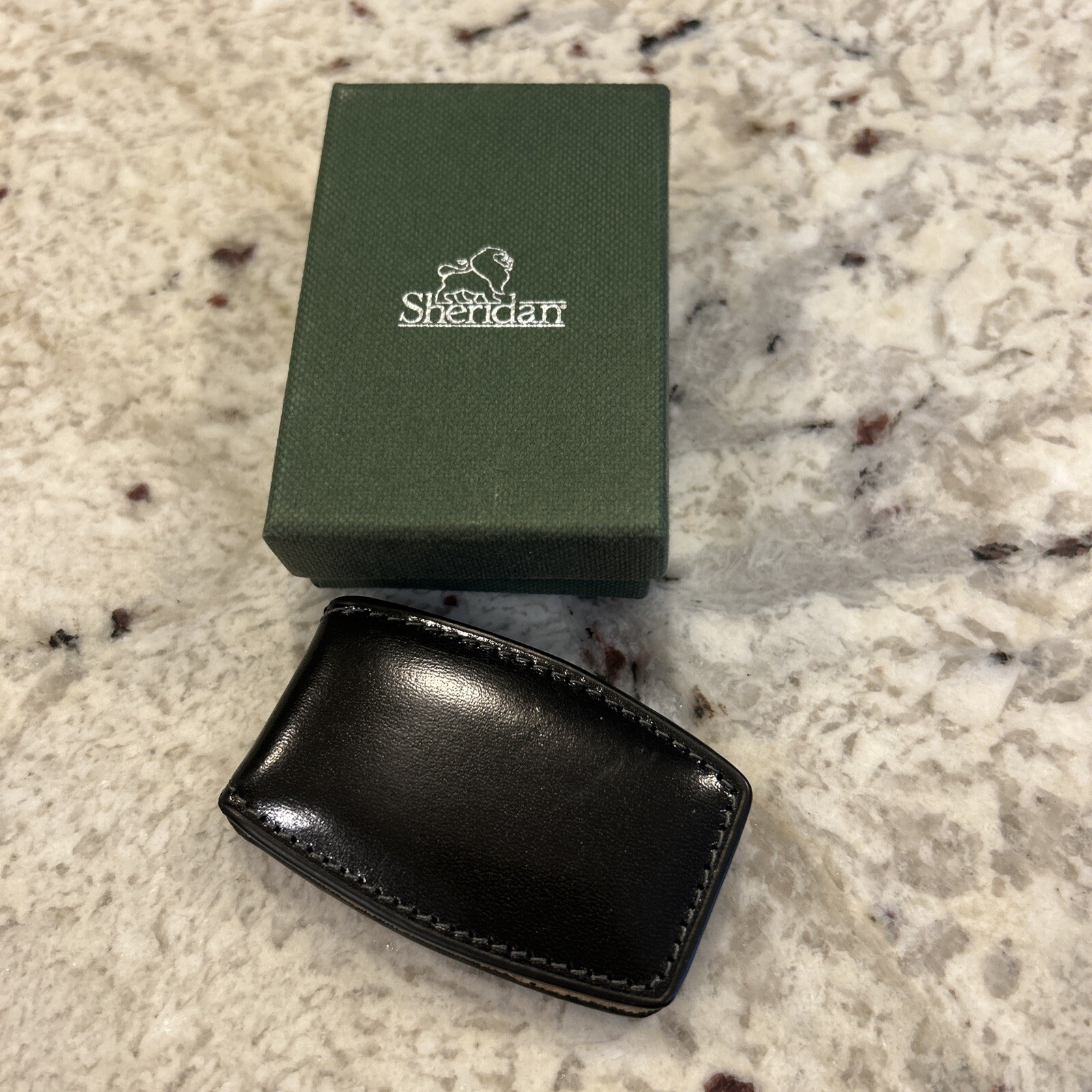 Sheridan Genuine Leather Black Money and Card Holder Clip