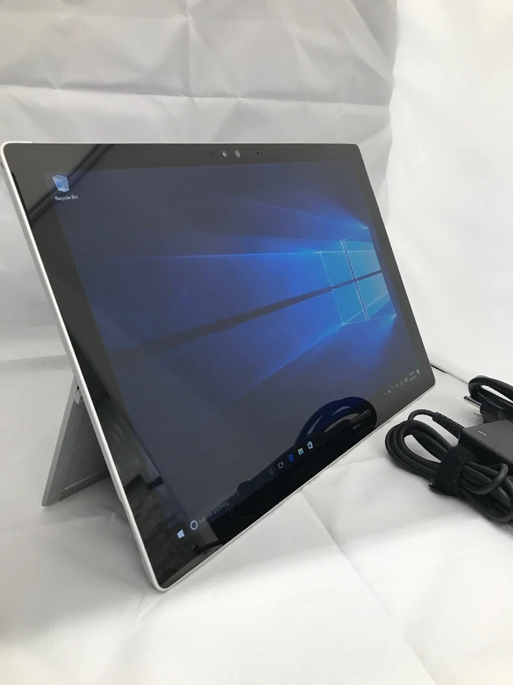 Microsoft Surface Pro 4 Wi-Fi, 12.3" -Silver 128 / 256 / 512 GB 4-8-16 GB Ram - Image 3 of 4