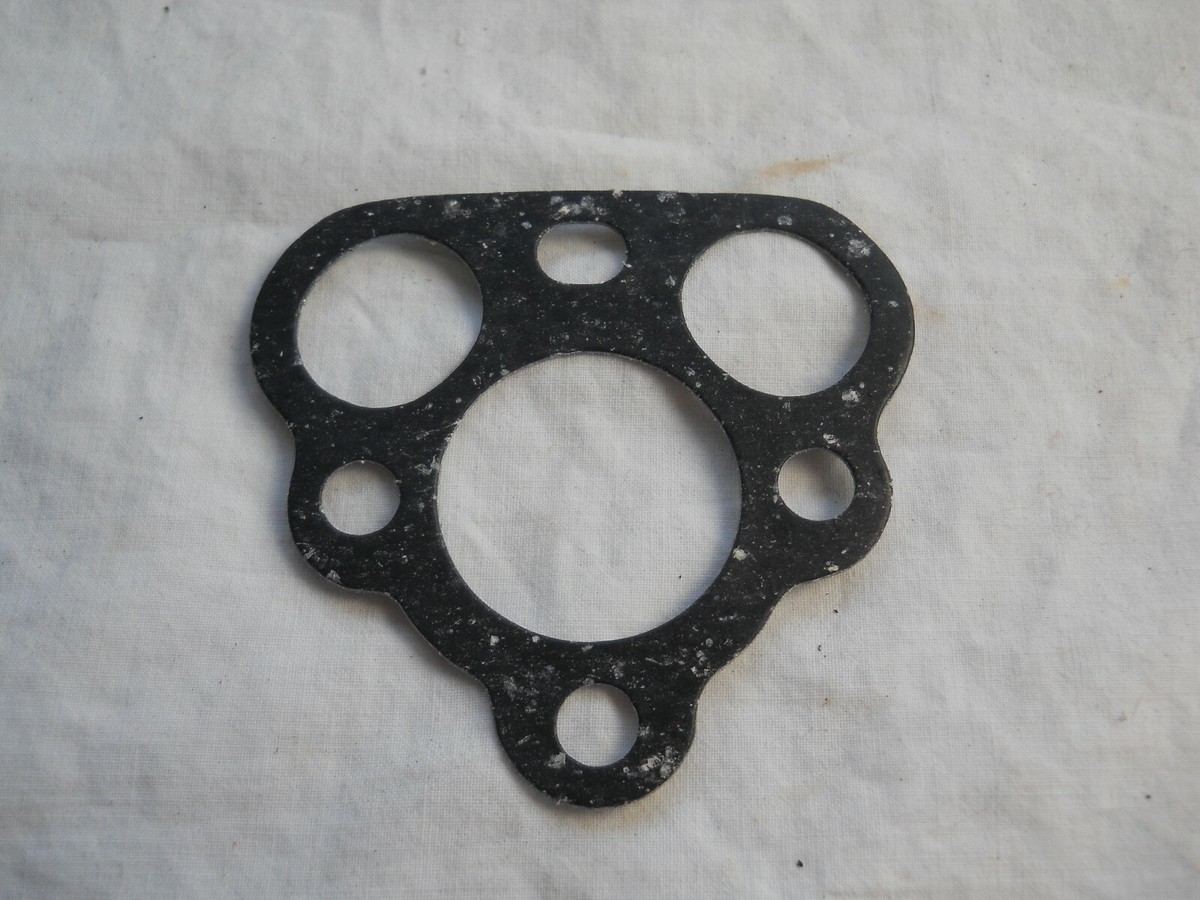 Honda NOS, CA95, CB92, 1959, Right GASKET, # 12394-200-306. S165b