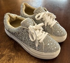 Betsey Johnson SUTON Crystal x Rhinestone PLATFORM Low Top SNEAKERS Size 8 EUC