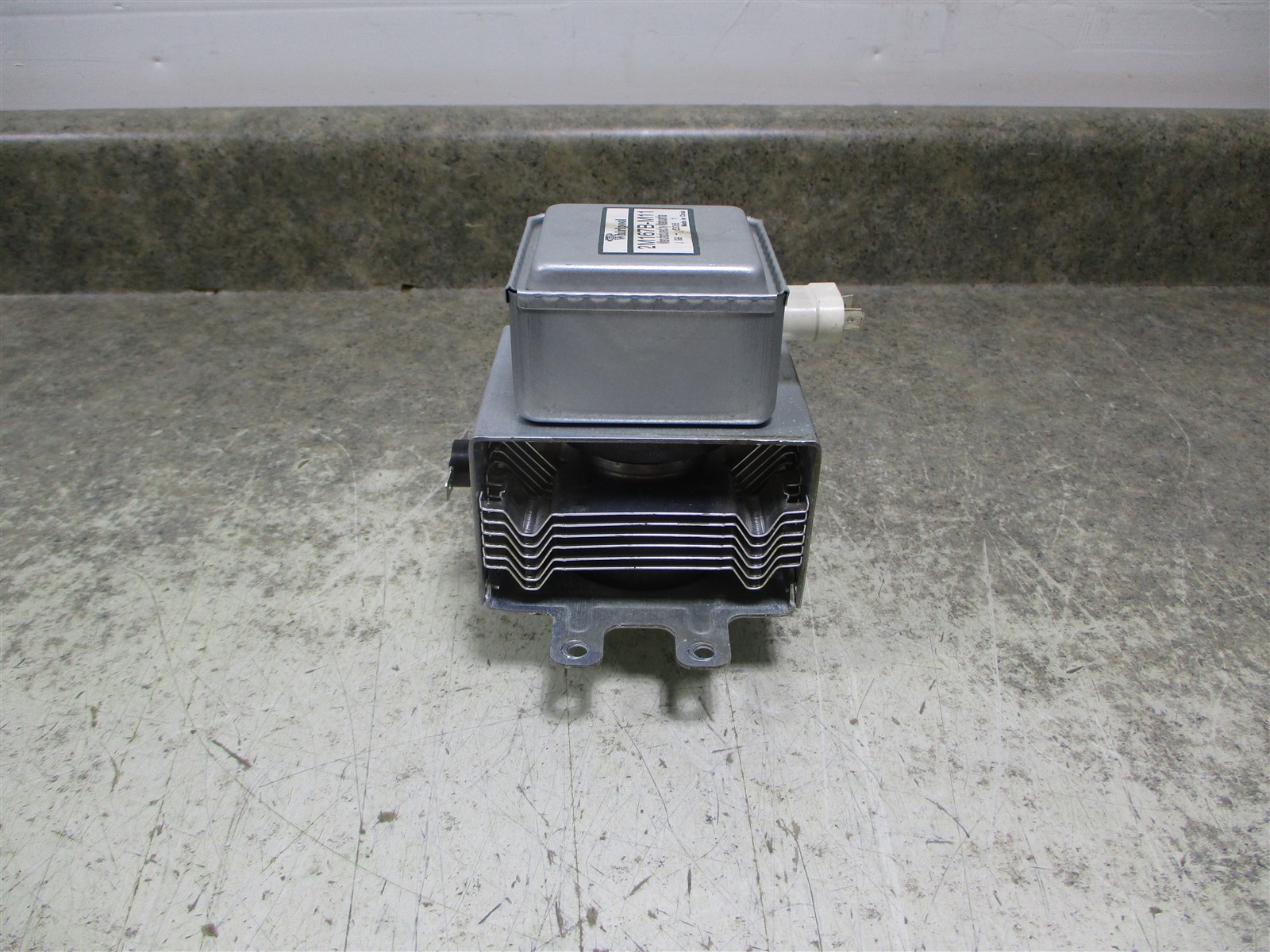 Whirlpool Microwave Magnetron Rust Part # W10754299