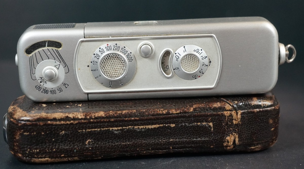 MINOX B スパイカメラ 箱付き ヴィンテージ Minox B Vintage Subminiature Spy Camera made in Germany w Leather