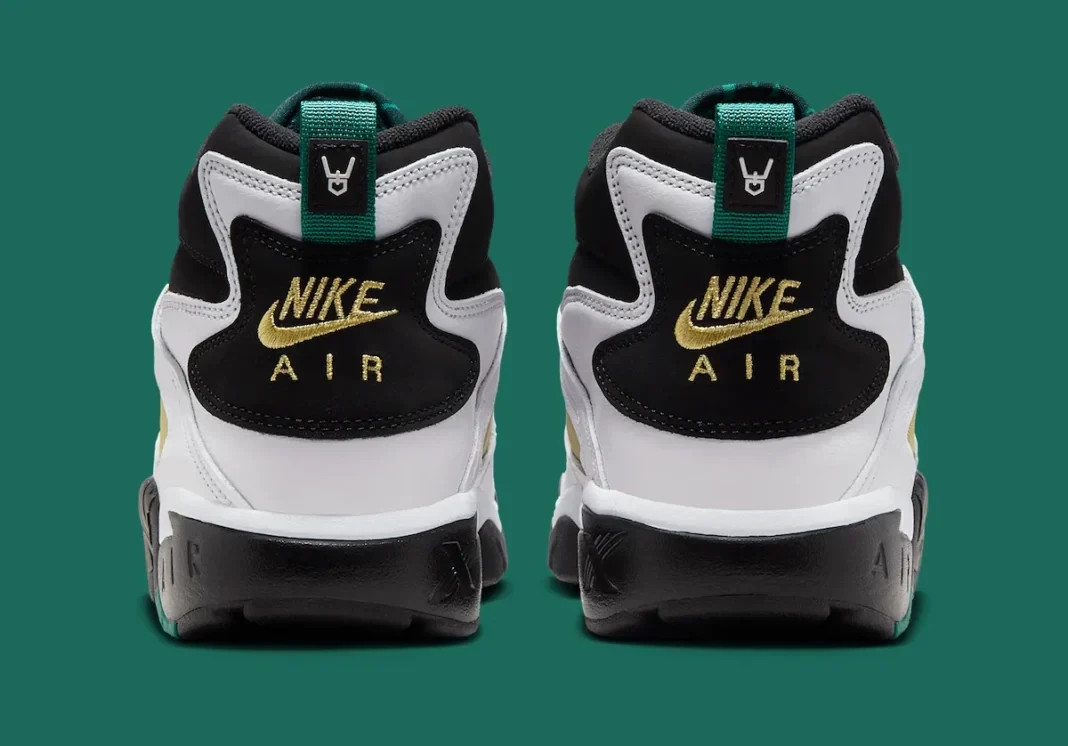 Nike Air Diamond Turf 93 Shoes Black Mystic Green White IB2240-001