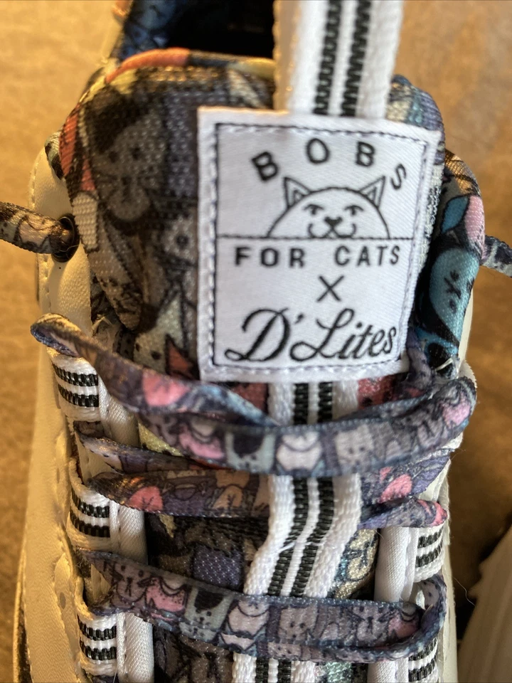 SKECHERS Air Cooled MEMORY Foam BOBS FOR CATS D’Lites White Sz 7.5 NEW - Image 4 of 4