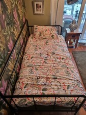 Black Single Wrought Iron Day Bed with New Single Mattress. Collection Only ST5