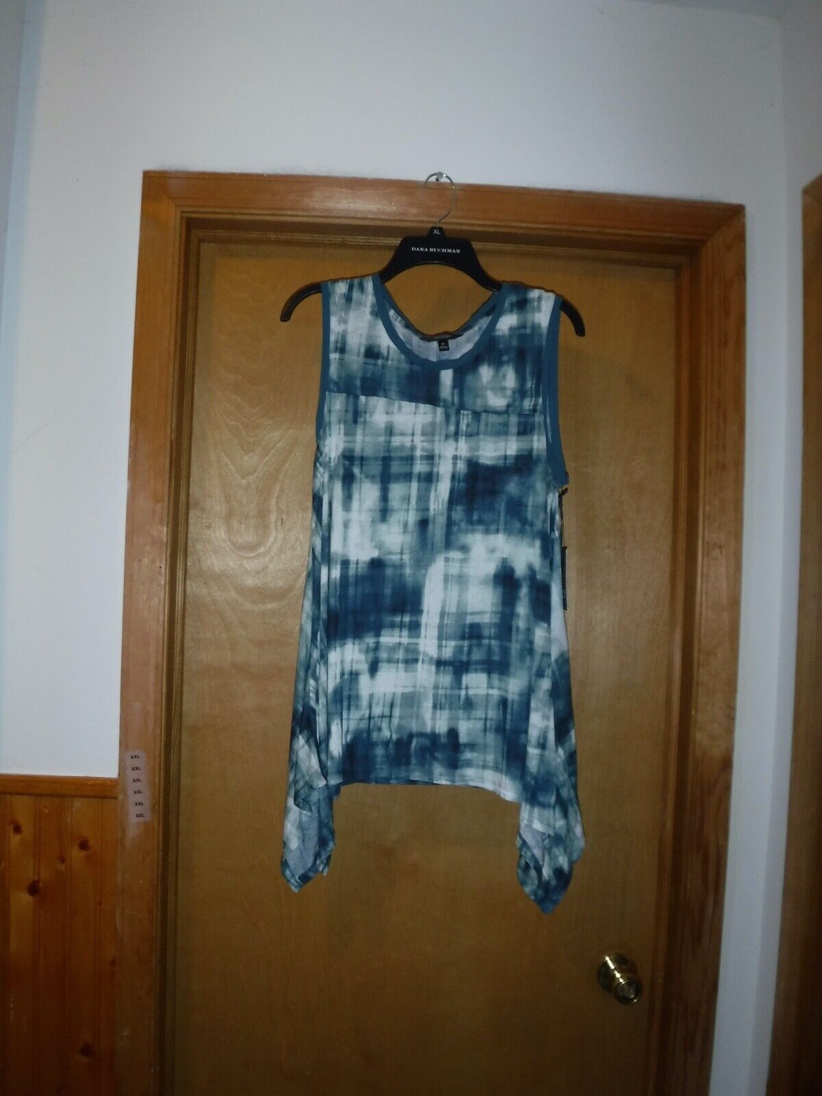 Picture 12 of 74