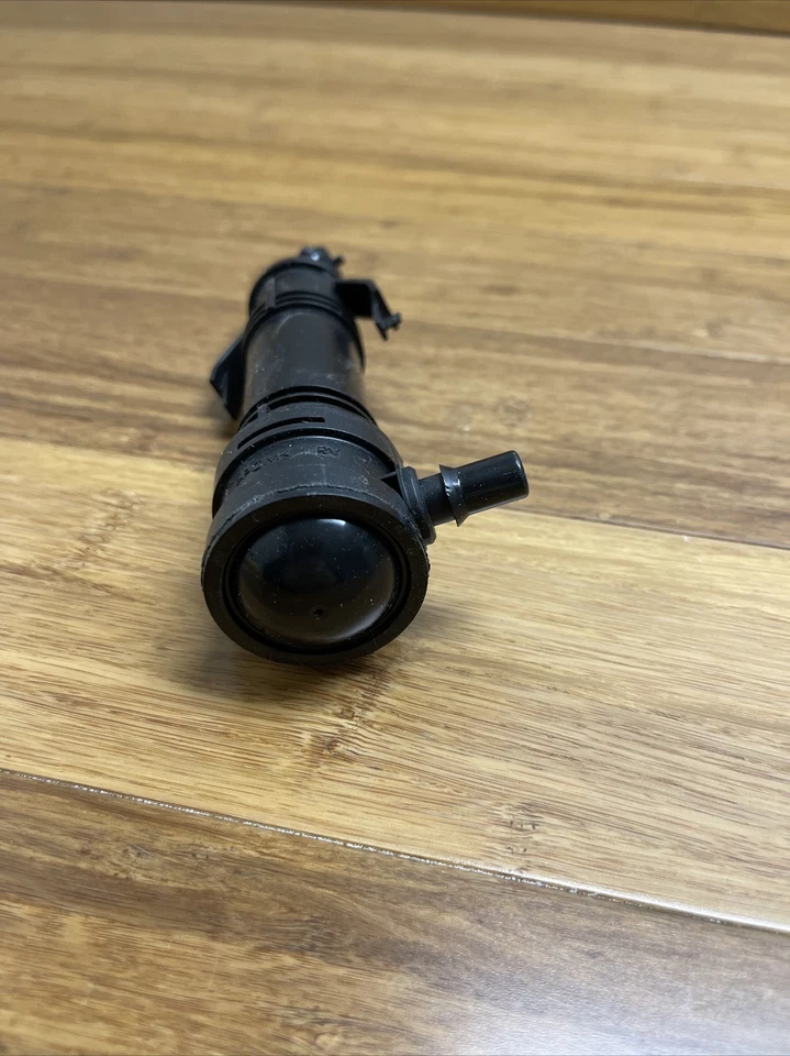 Faro derecho VW Touareg 7P 2012-2014 OEM BOQUILLA PULVERIZADORA LAVADORA 7P6955104A Foto 2 de 4