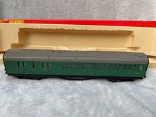 Hornby R4124E BR Brake Coach Southern Region S3571S