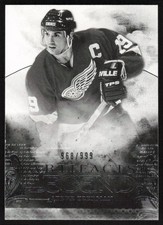 2010-11 Upper Deck Artifacts Legend #192 Steve Yzerman /999 Detroit Red Wings