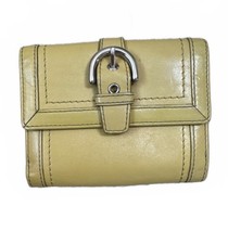 Vintage Coach Soho Leather Buckle Compact Wallet
