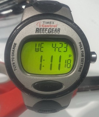 Timex Digital I-Control Reef Gear 100 Meters Metal *New Battery* Near Mint Shape