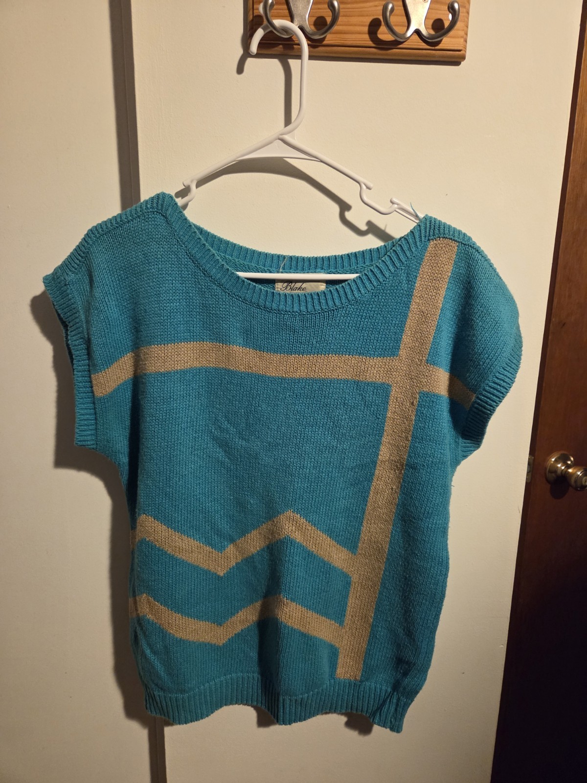 Picture 1 of 3