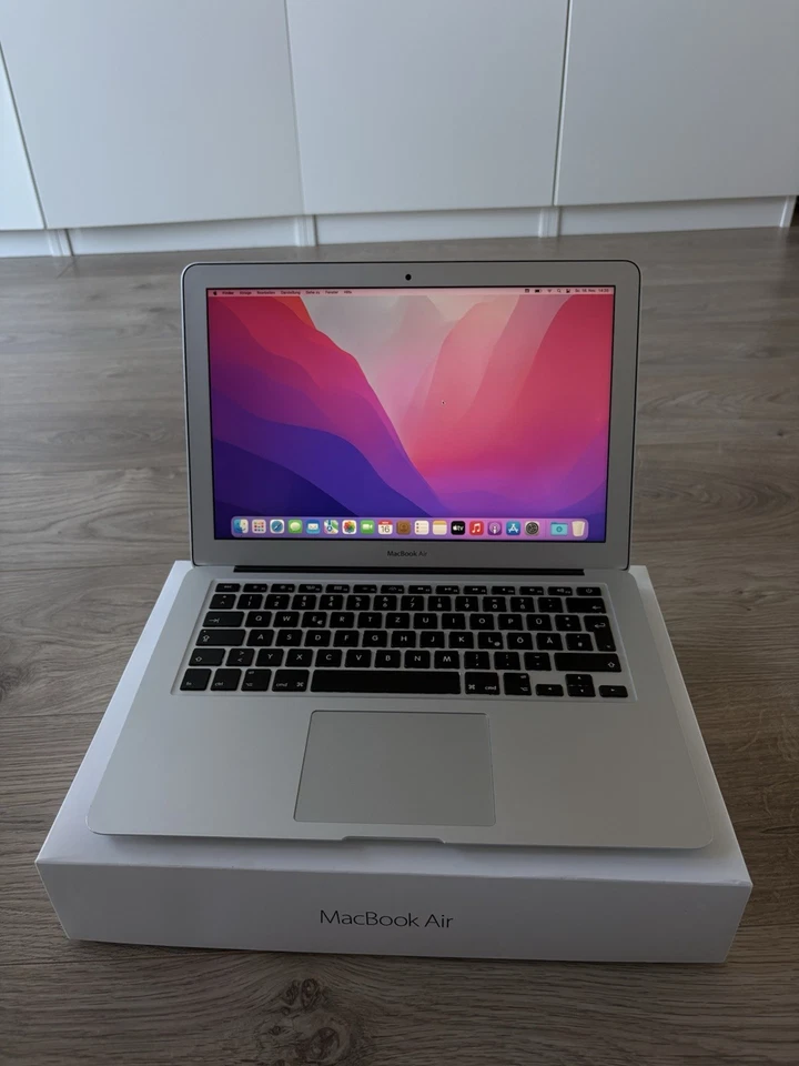 Apple MacBook Air 13" (Anfang 2015) - Bild 3 von 4