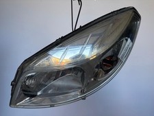 Feu avant (phare) Dacia SANDERO