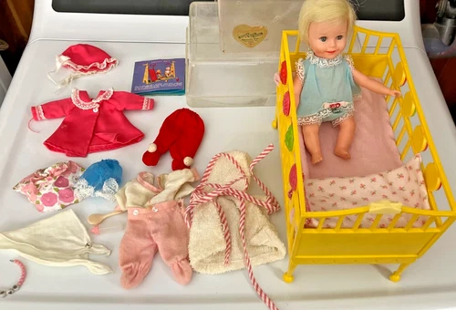 Suzy Cute 1964 Doll: Baby Crib, Case,Accessories..
