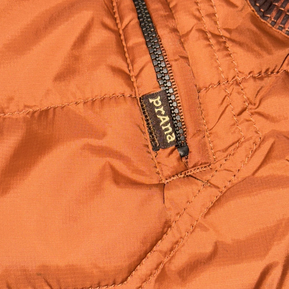 Men’s Prana reversible jacket size Medium Zip Pockets - Image 4 of 4