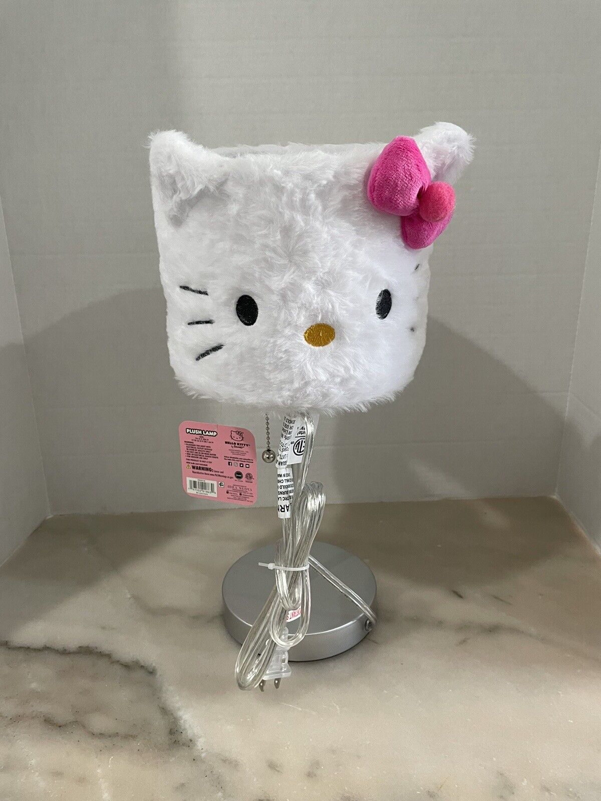 Hello Kitty Plush Shade Stick Lamp - New