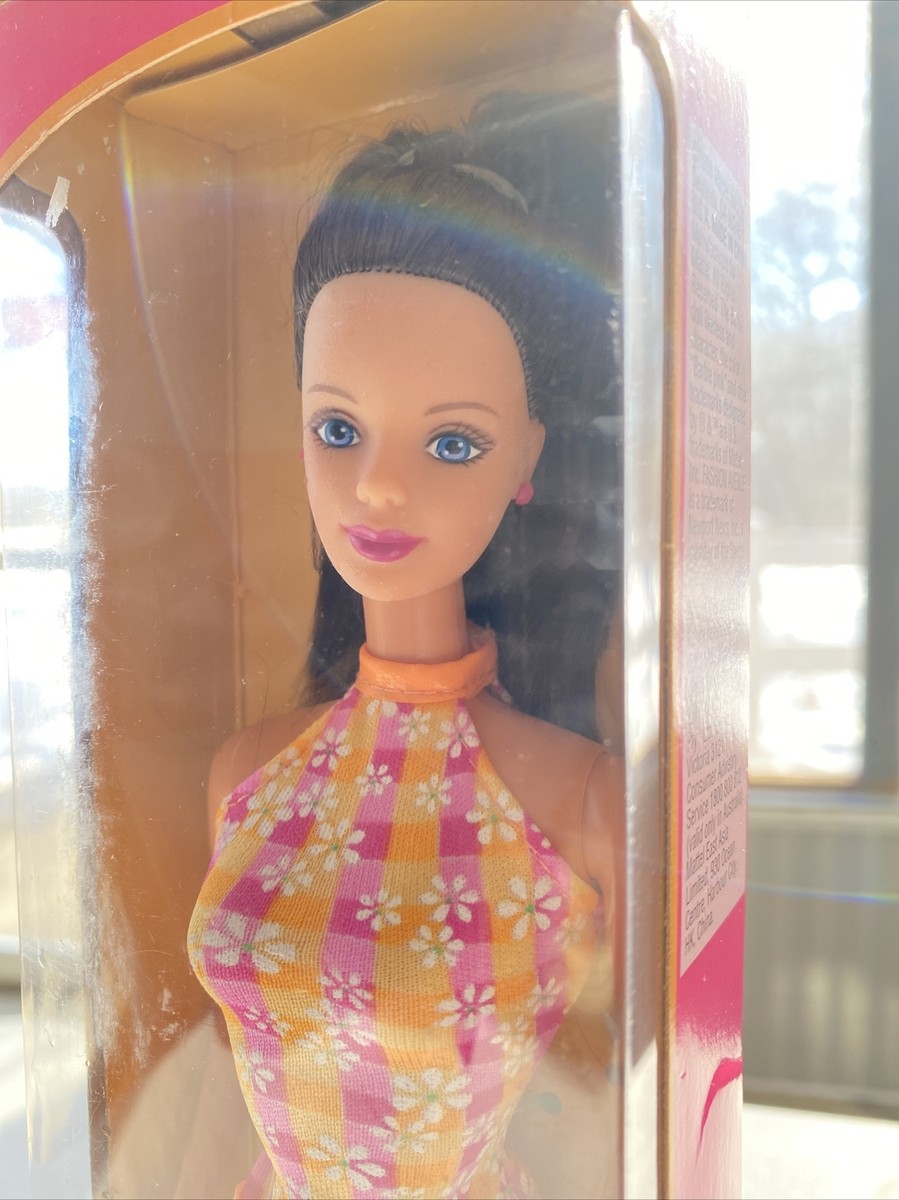 1998 PRETTY IN PLAID BARBIE 20668 - ORIGINAL BOX UNOPENED