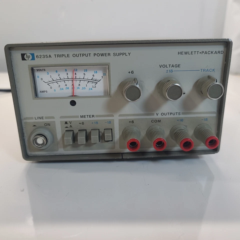 HP / Agilent 6235A Triple Output DC Power Supply , 18VDC, 0.2A, 13.2W **TESTED** - Image 2 of 4