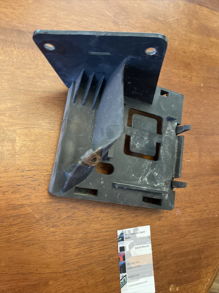 2009-2010 雪佛兰 AVALANCHE 1500 ECM 发动机控制模块支架 原始设备制造商 132125 — 第 2/4 张图片