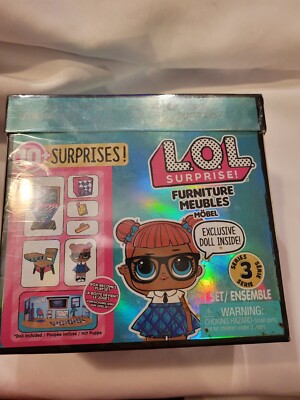 LOL Surprise Furniture ~Series 3~ Teacher's Pet Doll Classroom