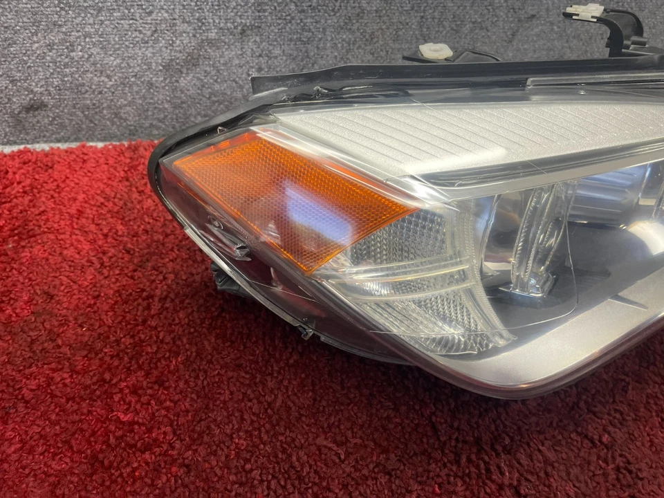 Conjunto de faro lateral derecho adaptativo bi xenón BMW 2010-2015 E84 X1 OEM 78K Foto 4 de 4