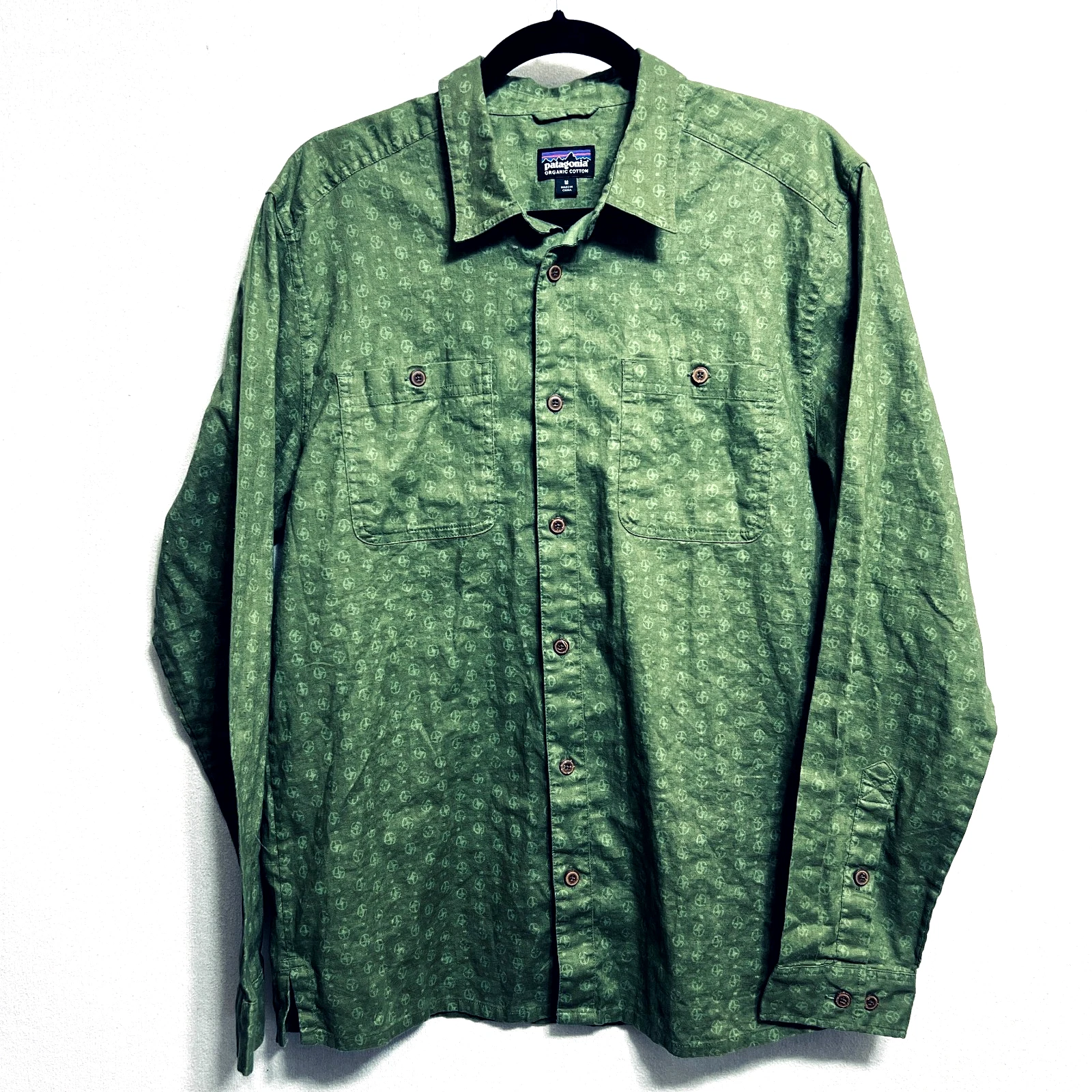 Patagonia Outdoor Hiking Shirt Mens M Green Organic Cotton Button Up Long Sleeve