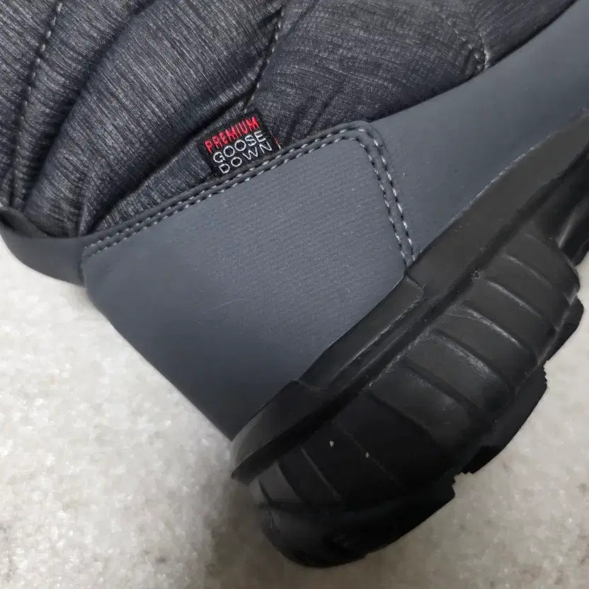 North Face Women's / Junior Goss Down Winter Boots (Size 220) thumbnail 8