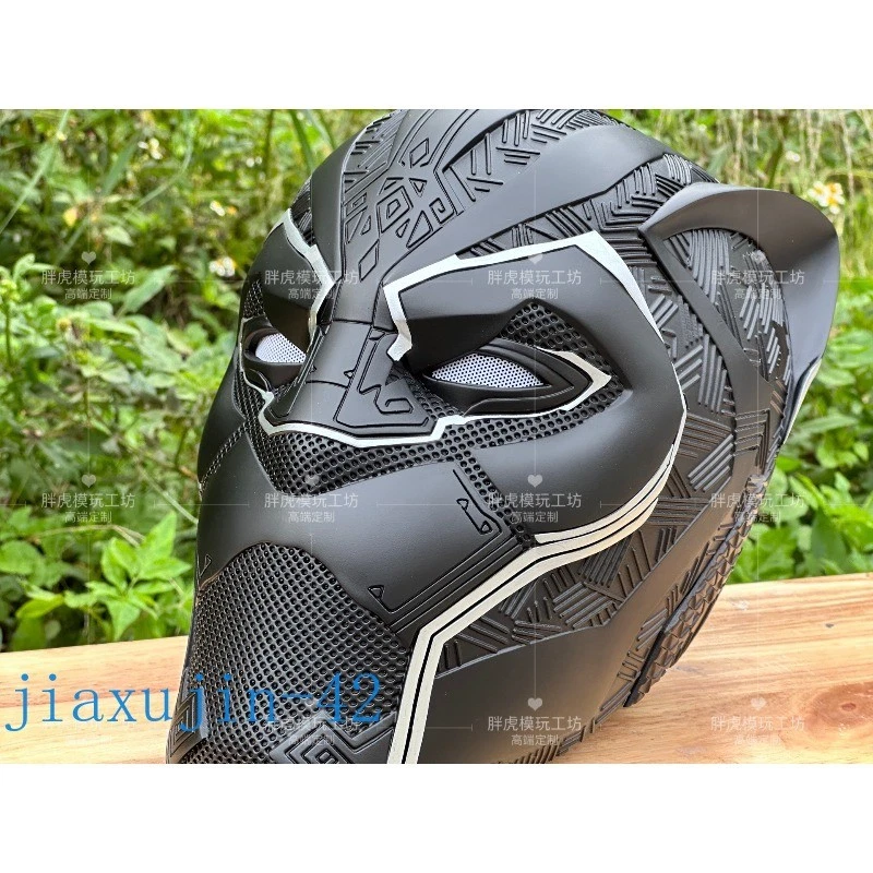 Black Panther Helmet 2.0 Mask Movie Props Cosplay Halloween Anime Headgear Gift - Image 3 of 4
