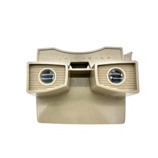 Vintage View-Master Stereoscopic 3D Reel Viewer Retro Cream Colored Device
