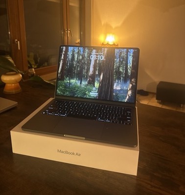 Apple MacBook Air 13  M2 2022 | 8GB | 256GB | AppleCare+ bis 2027 | Top Zustand