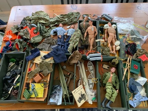 Vintage 1964 GI Joe Lot Helmets Cothes Tent Accessories Adventure Team lot