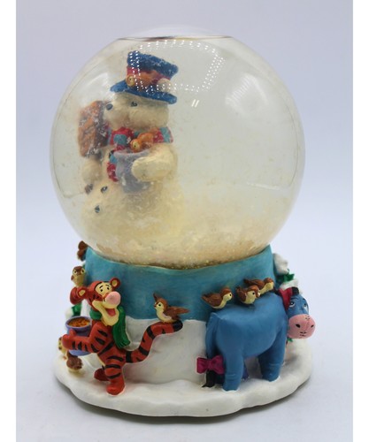 Let It Snow - Winnie the Pooh Schneekugel | Verpackung beschädigt - Bild 3 von 4