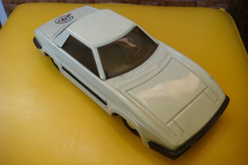 Vintage China MF-044 New Sedan tin car friction toy - Picture 11 of 12