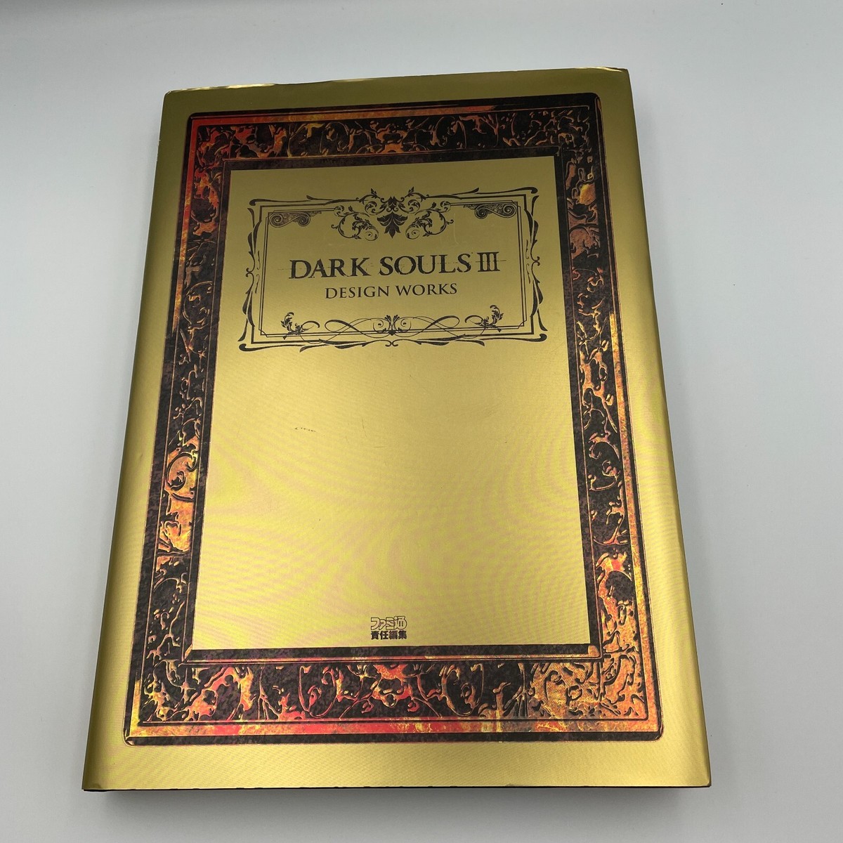 DARK SOULS III DESIGN WORKS　海外版 DARK SOULS III 3 Design Works Art Book KADOKAWA Illustration