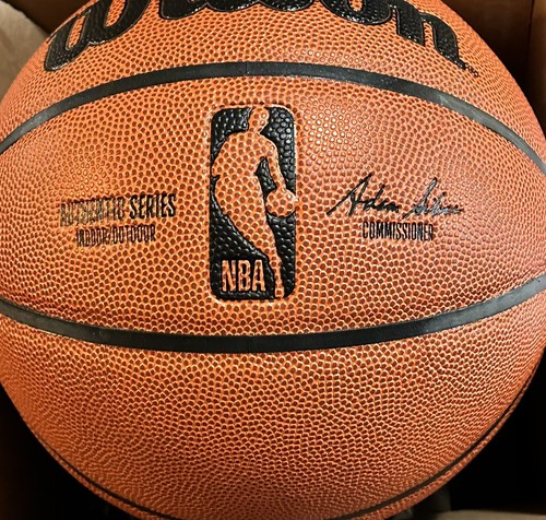 Giannis Antetokounmpo Autograph Signed Authentic Series Wilson Basketball - BAS - Picture 2 of 3