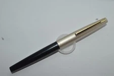 UNI-PEN Rollerball Pen Mitsubishi Pencil Co Circa 1980's Excellent Conditions