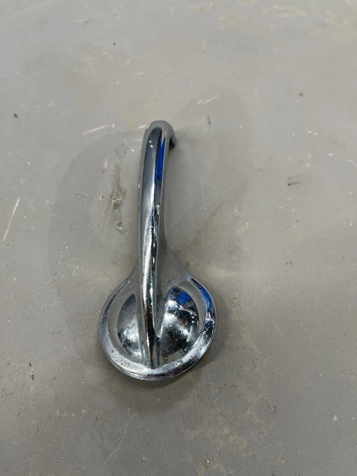 GMC Buick Chevy Oldsmobile 1957-1962 interior puerta tirador manija liberación Pontiac Foto 4 de 4