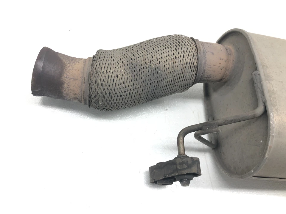 Cadillac Escalade 2015-2020 6,2 L silenciador de escape resonador fabricante de equipos originales #notas. Foto 4 de 4