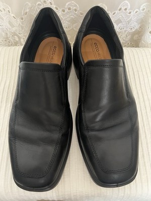 ECCO Helsinki 2 Mens size 45 Black Classic Leather Apron Toe Slip On Shoes