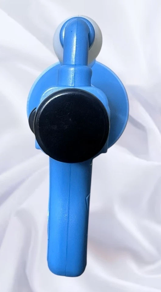 Despicable Me Minion Fart Blaster Gun Thinkway Toys Lights Sounds NEW BATTERIES - Image 4 of 4