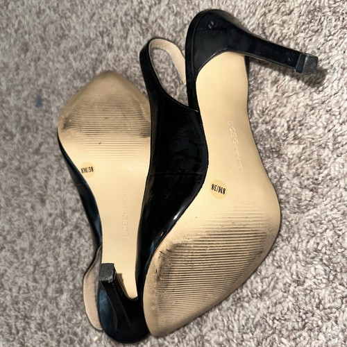 LADIES 8 BCBG GENERATION BLACK SLINGBACK POINTED TOE PATENT LEATHER HEELS - GUC - Picture 12 of 13