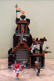 LEGO Castle: Kingdoms 7947 Prison Tower Rescue - 100% Complete with Manuals