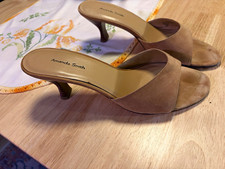 Vintage Amanda Smith Suede Heeled Mules Open Toe Slide Sandals Tan Beige Size 7.