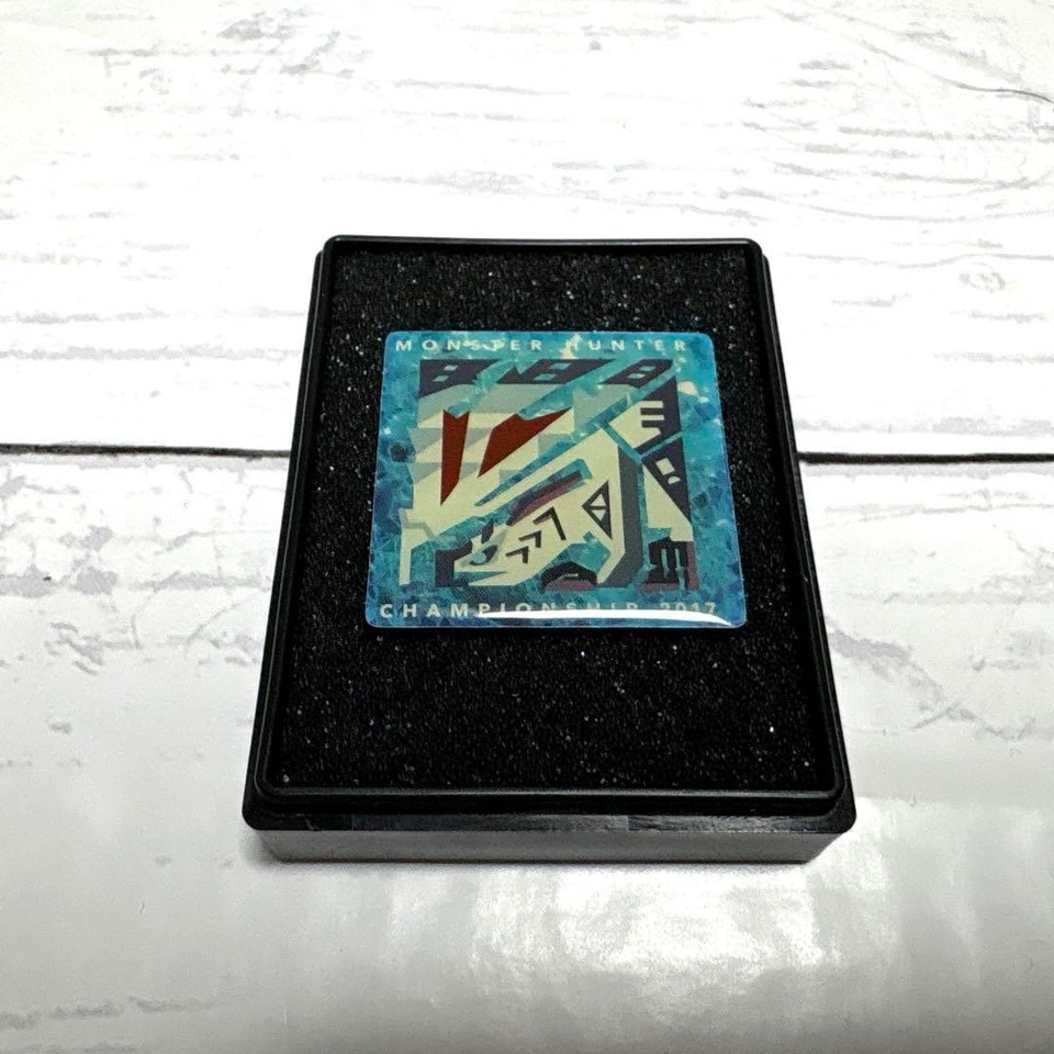 [Winning Item] Balfalk Icon Pin Badge Monster Hunter Double Cross | eBay