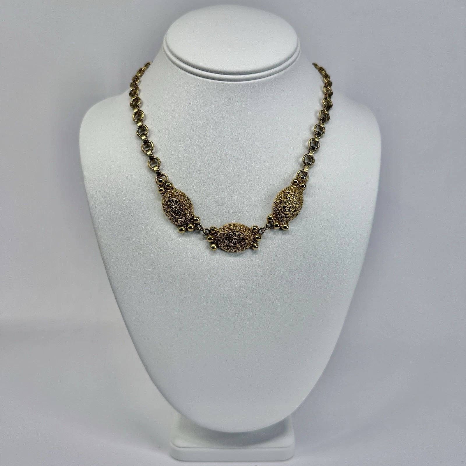 1928 Victorian Style Pendant Book Chain Gold Tone Vintage Necklace Jewelry N378